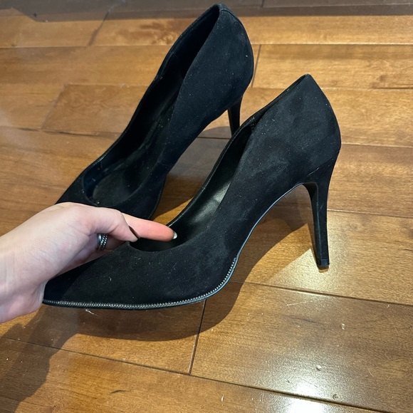 Call it Spring Heels - Picture 3 of 4